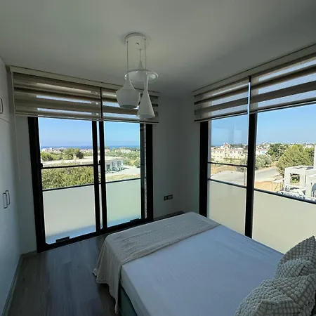 Apartment Penthouse In Lapta, A Cozy Coastal Retreat Lapithos (Northern Cyprus)
