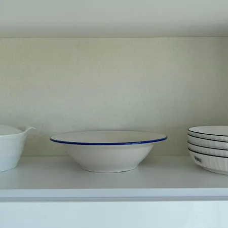 Penthouse In Lapta, A Cozy Coastal Retreat לאפיטוס